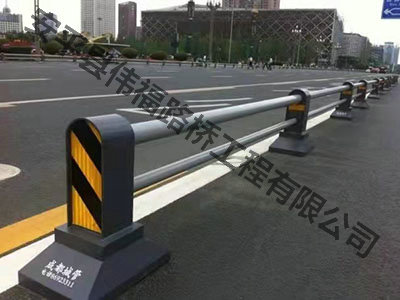 人行道（dào）護（hù）欄